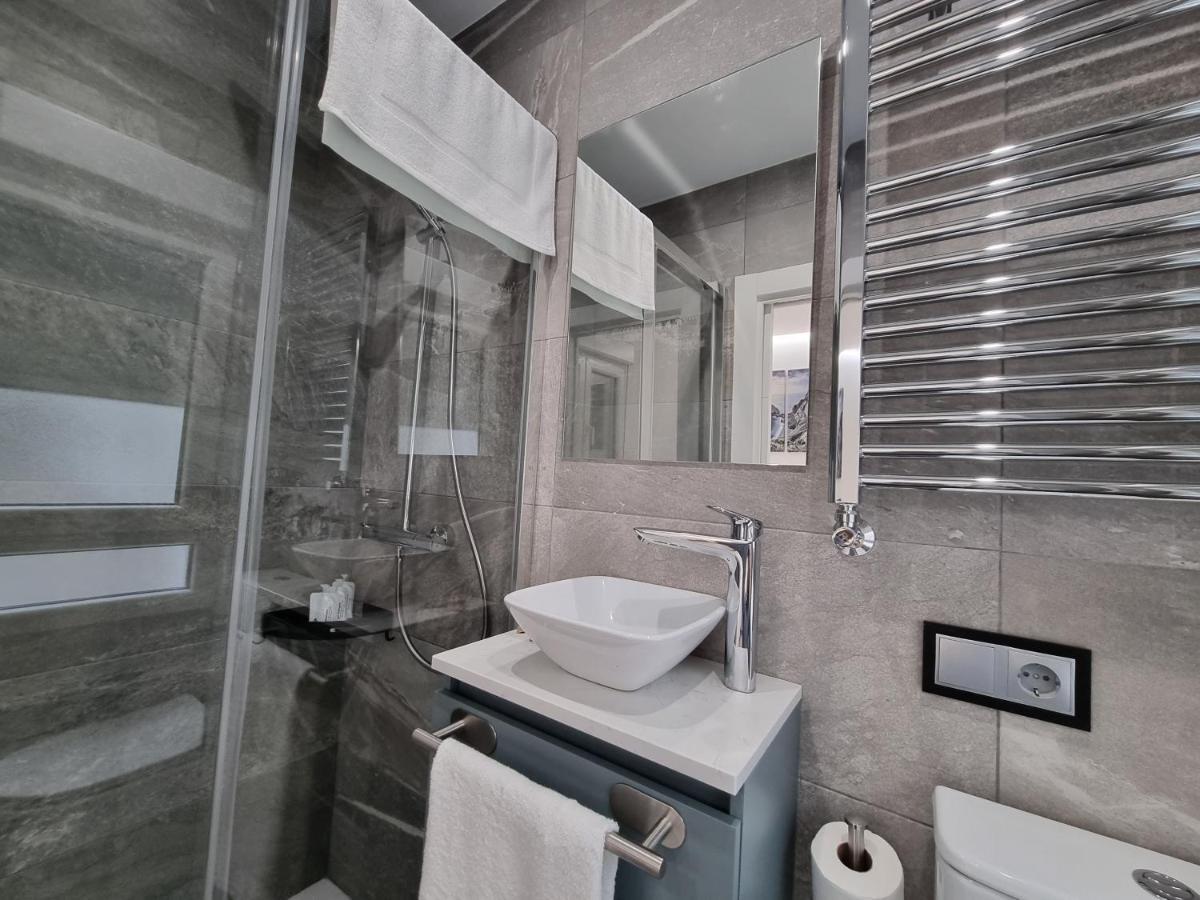 131A - Espectacular Apartamento 8 Personas Puerto Хихон Екстериор снимка