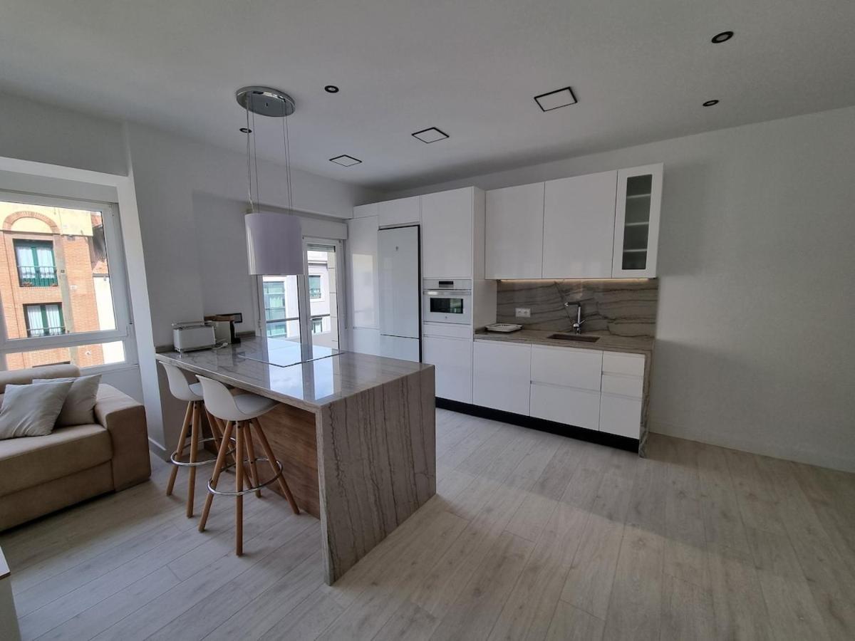 131A - Espectacular Apartamento 8 Personas Puerto Хихон Екстериор снимка