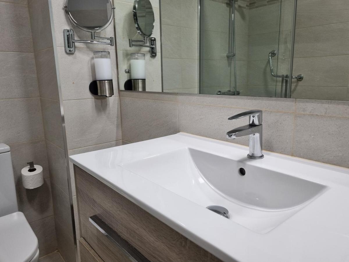 131A - Espectacular Apartamento 8 Personas Puerto Хихон Екстериор снимка