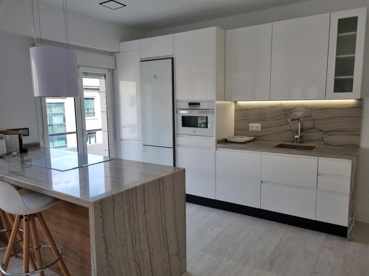 131A - Espectacular Apartamento 8 Personas Puerto Хихон Екстериор снимка