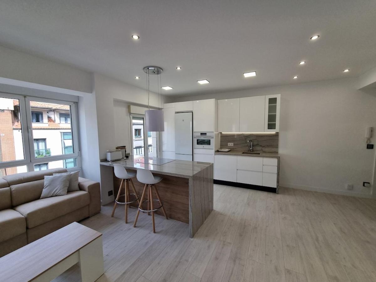 131A - Espectacular Apartamento 8 Personas Puerto Хихон Екстериор снимка
